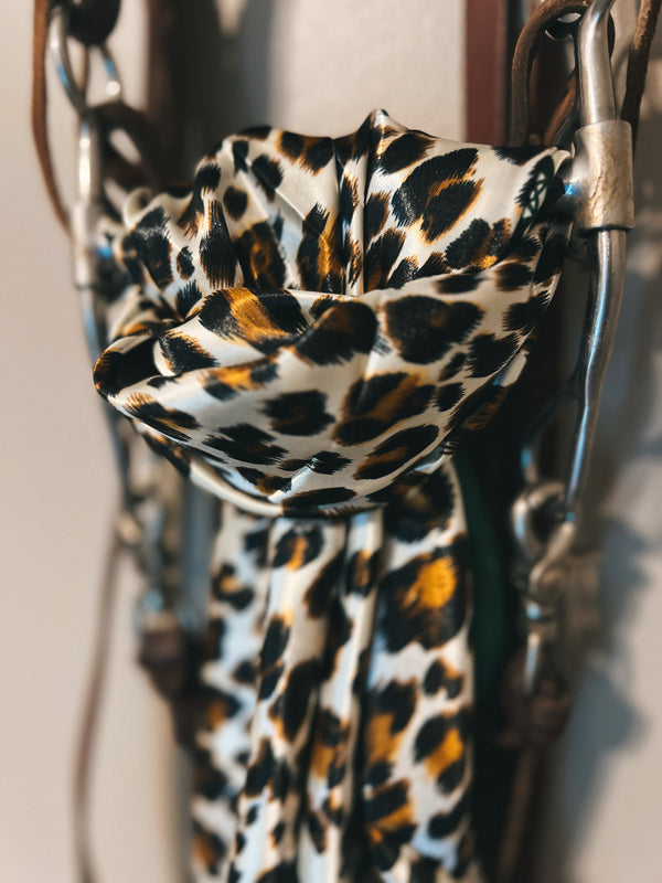 35" Wild Rag - Green & Leopard