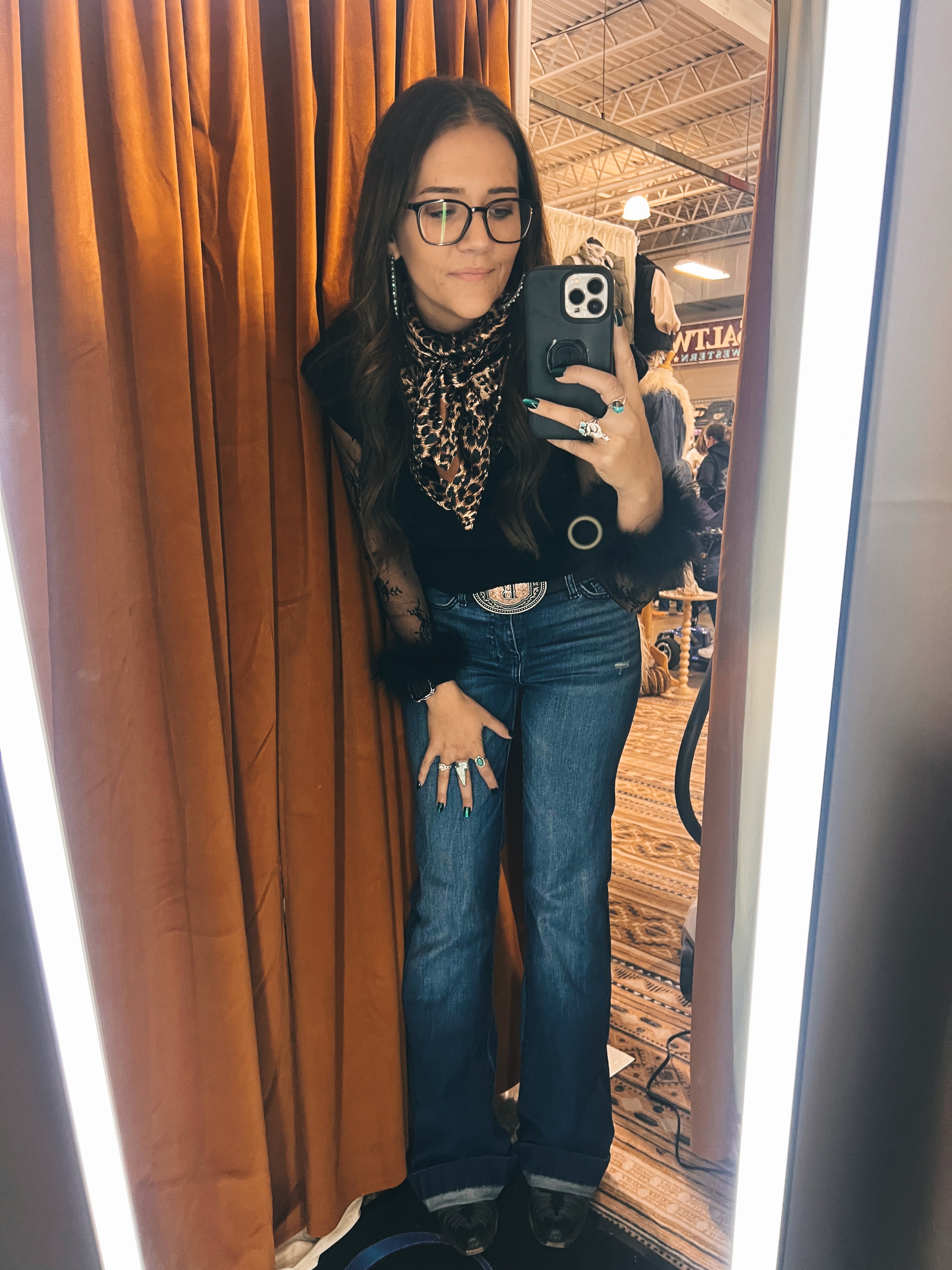 Black Sleeveless Sweater